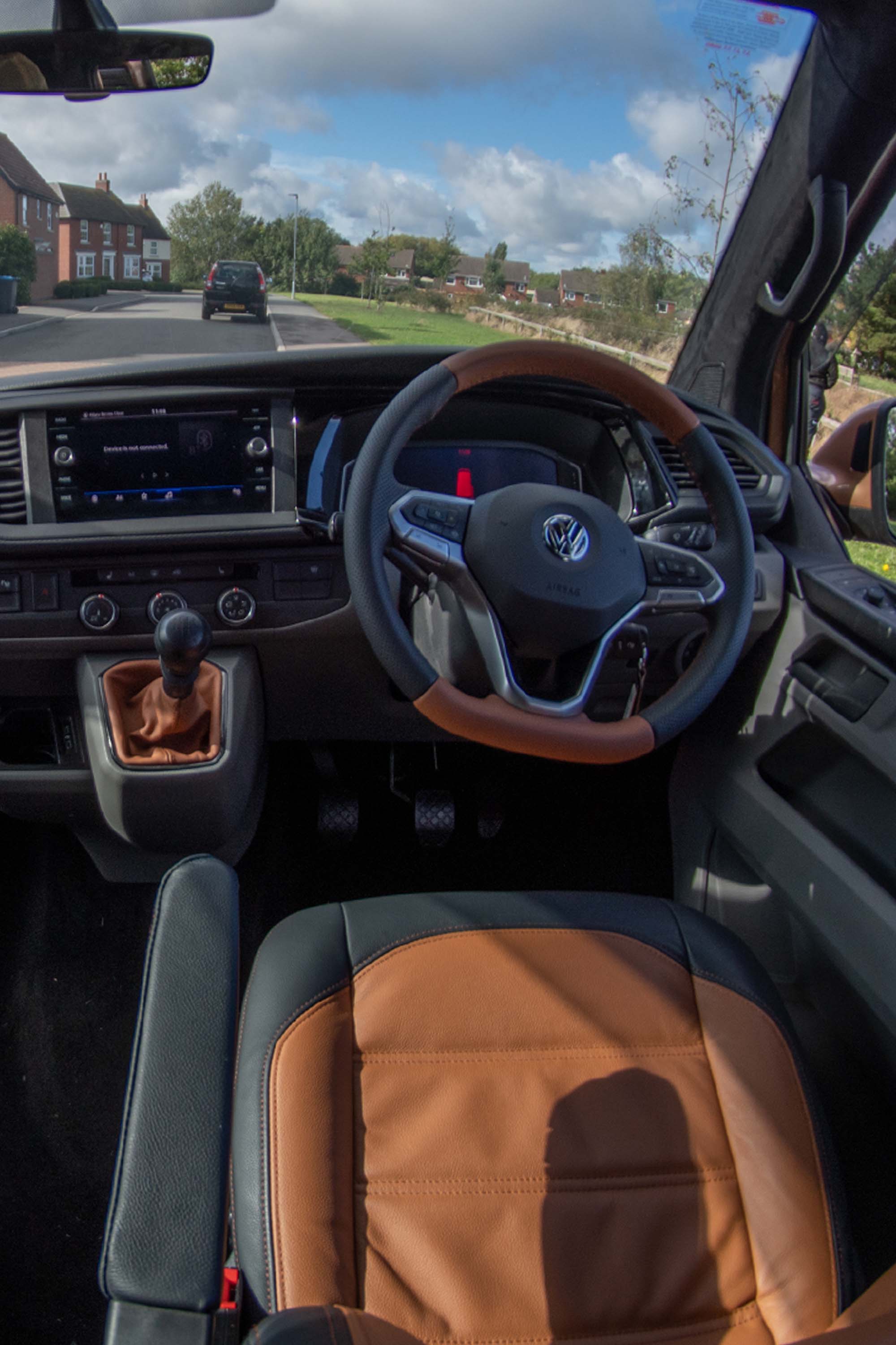 custom_stitched_heated_steering_wheel_vw_transporter_t6_1_nuneaton