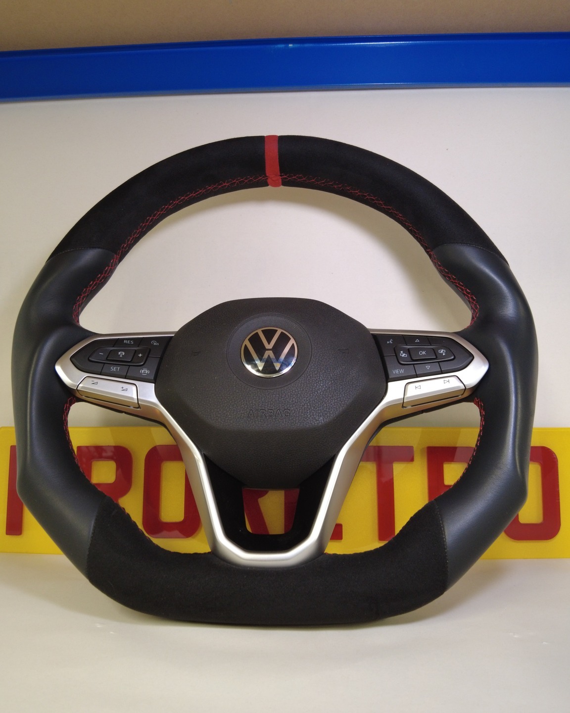 luxury_nappa_bad_boy_heated_steering_wheel_vw_transporter_t6_1