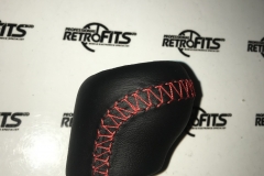 leather custom red stitch gear knob and gaiter vw transporter t5  t6 (4)