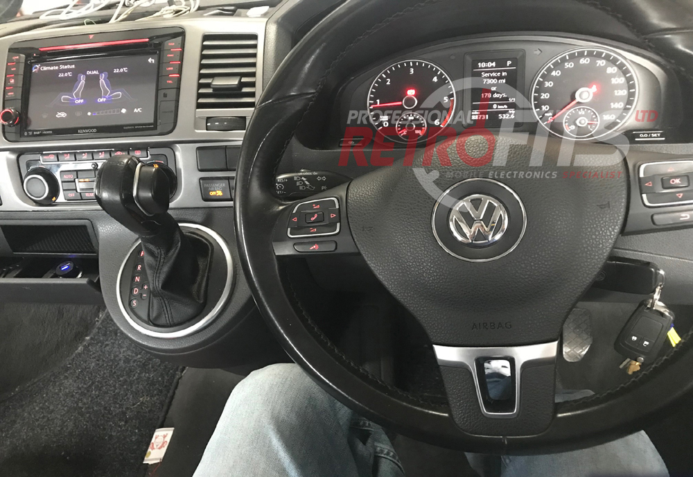 vw transporter-t5.1-multifunction-buttons
